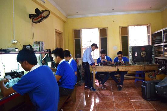 Học nghề sửa chữa điện tử tại Thanh Xuân